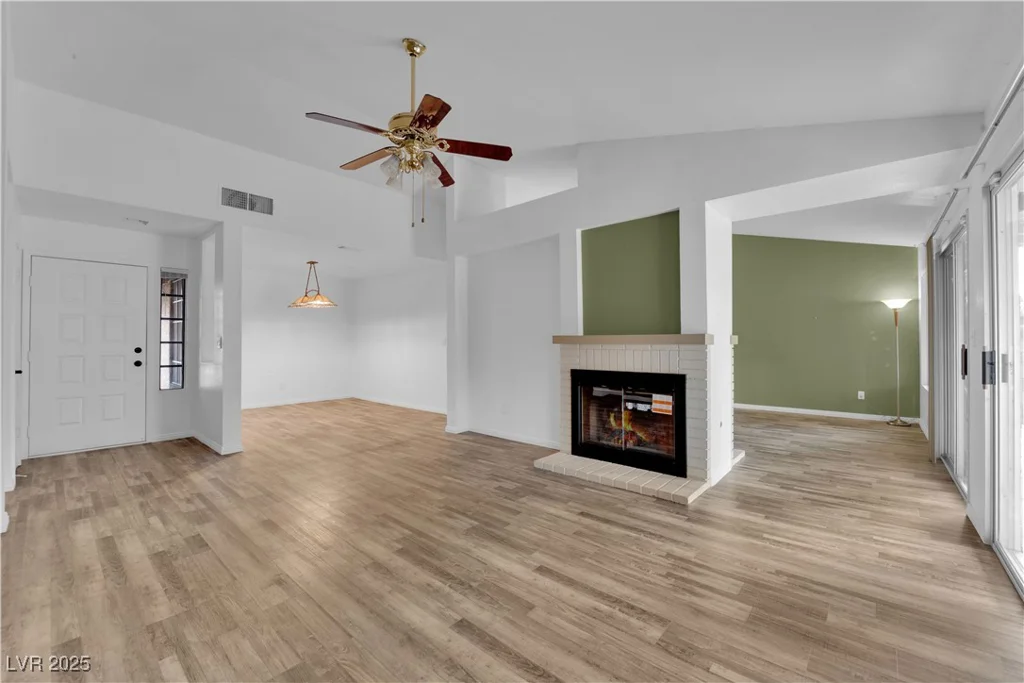 4835 Anchorage, Las Vegas, NV 89147