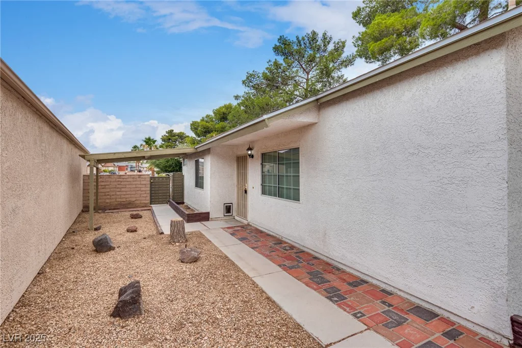 4630 Pratt, Las Vegas, NV 89147