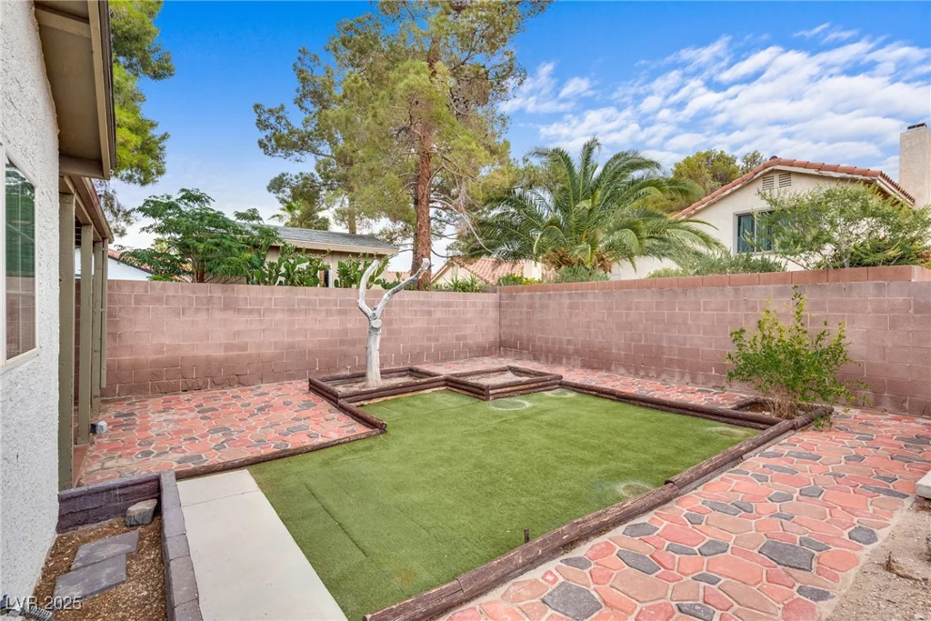 4630 Pratt, Las Vegas, NV 89147
