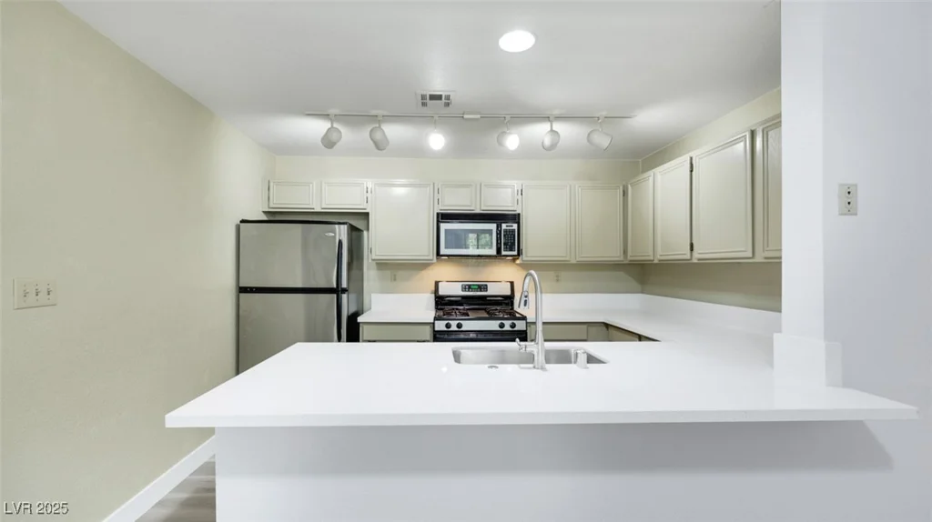 2627 Durango, Las Vegas, NV 89117
