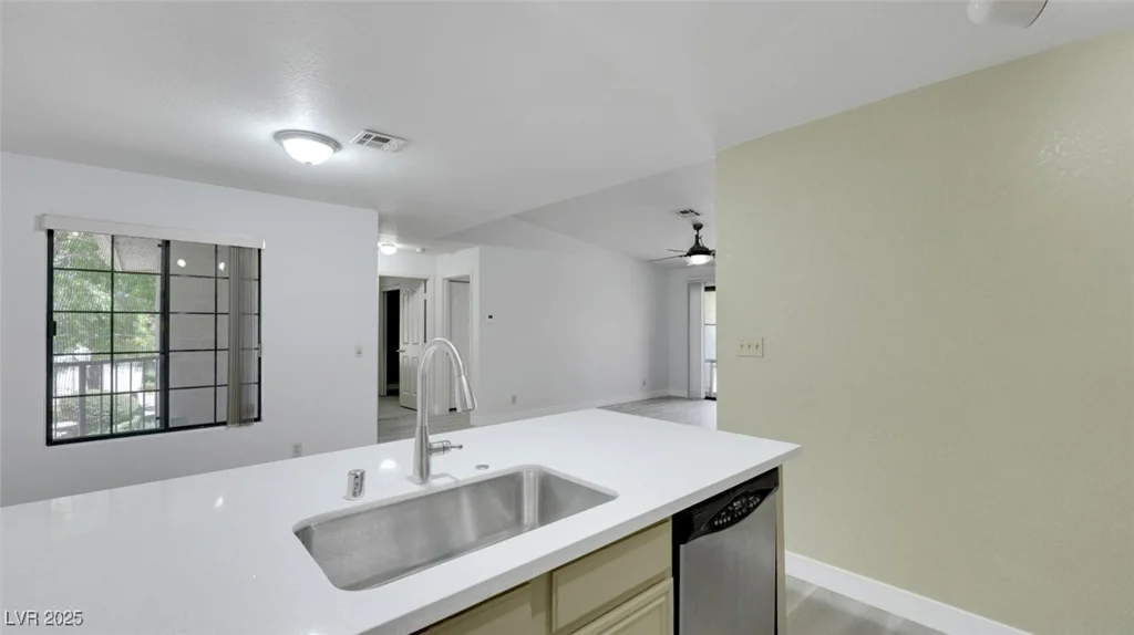 2627 Durango, Las Vegas, NV 89117