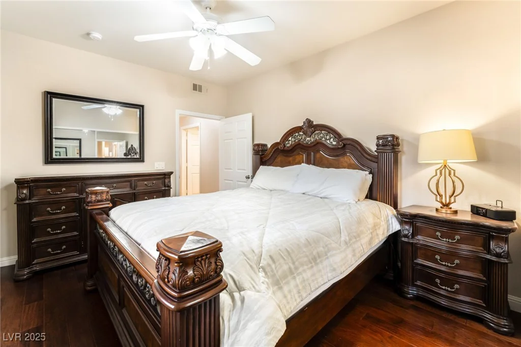 5250 Rainbow, Las Vegas, NV 89118