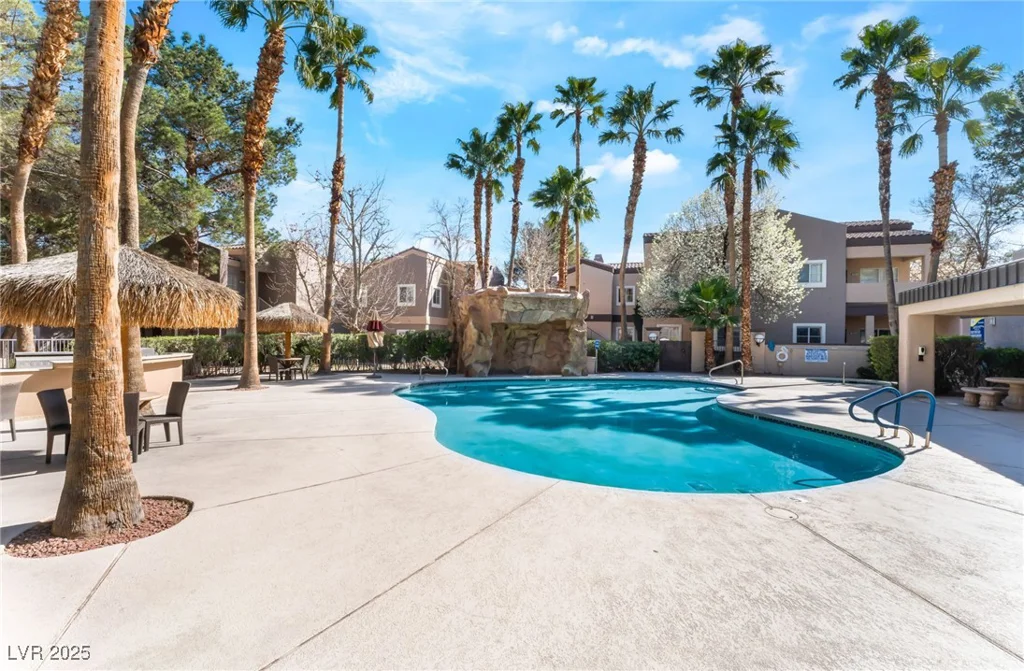 5250 Rainbow, Las Vegas, NV 89118