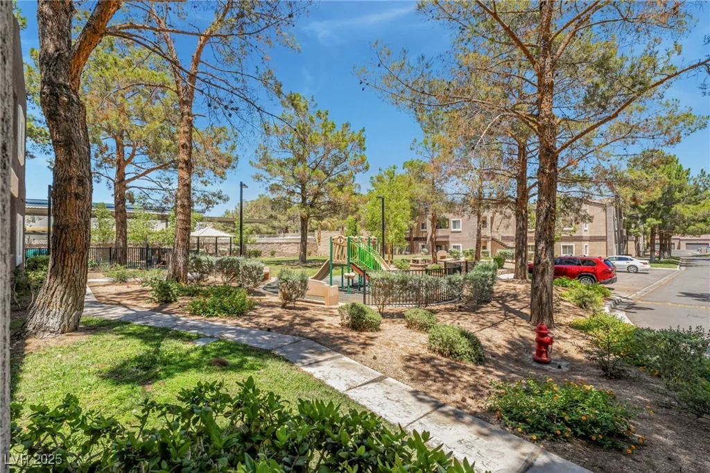 5250 Rainbow, Las Vegas, NV 89118