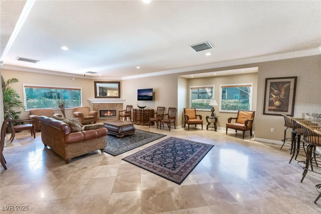 5250 Rainbow, Las Vegas, NV 89118