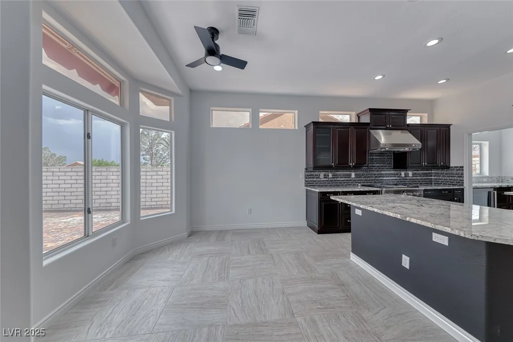 2540 Youngdale, Las Vegas, NV 89134