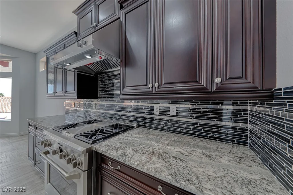 2540 Youngdale, Las Vegas, NV 89134