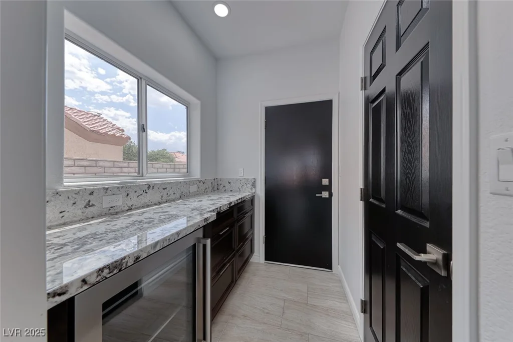 2540 Youngdale, Las Vegas, NV 89134