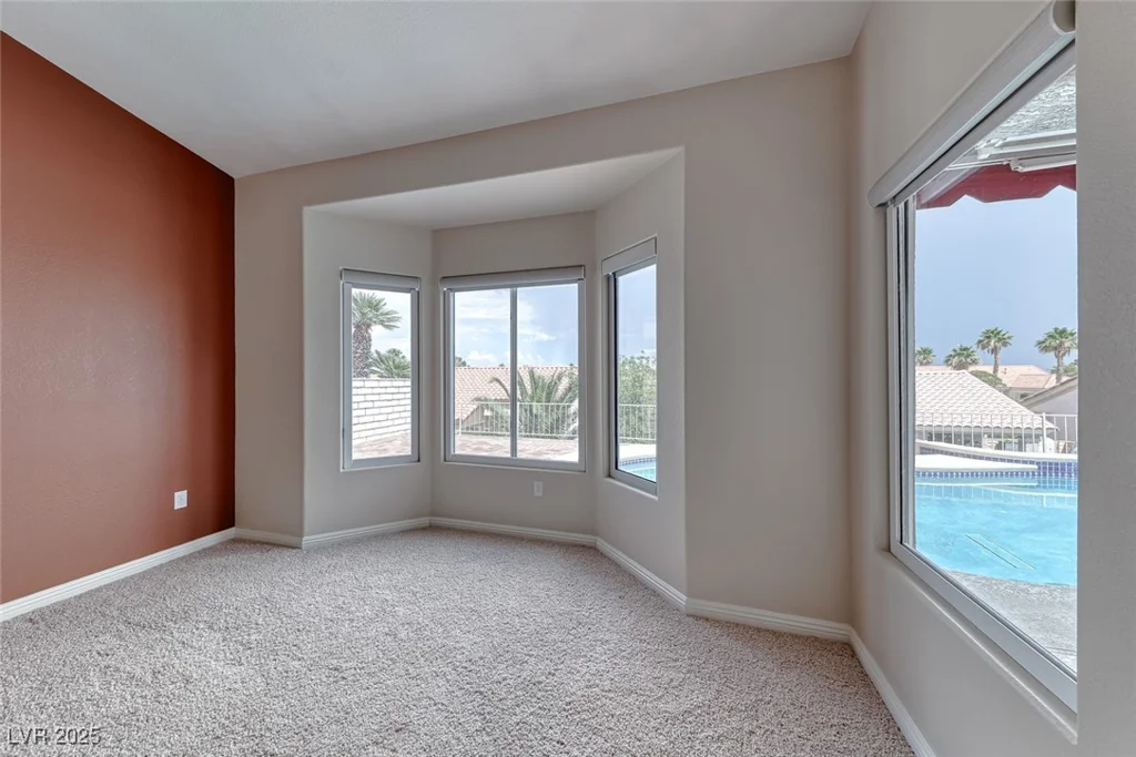 2540 Youngdale, Las Vegas, NV 89134