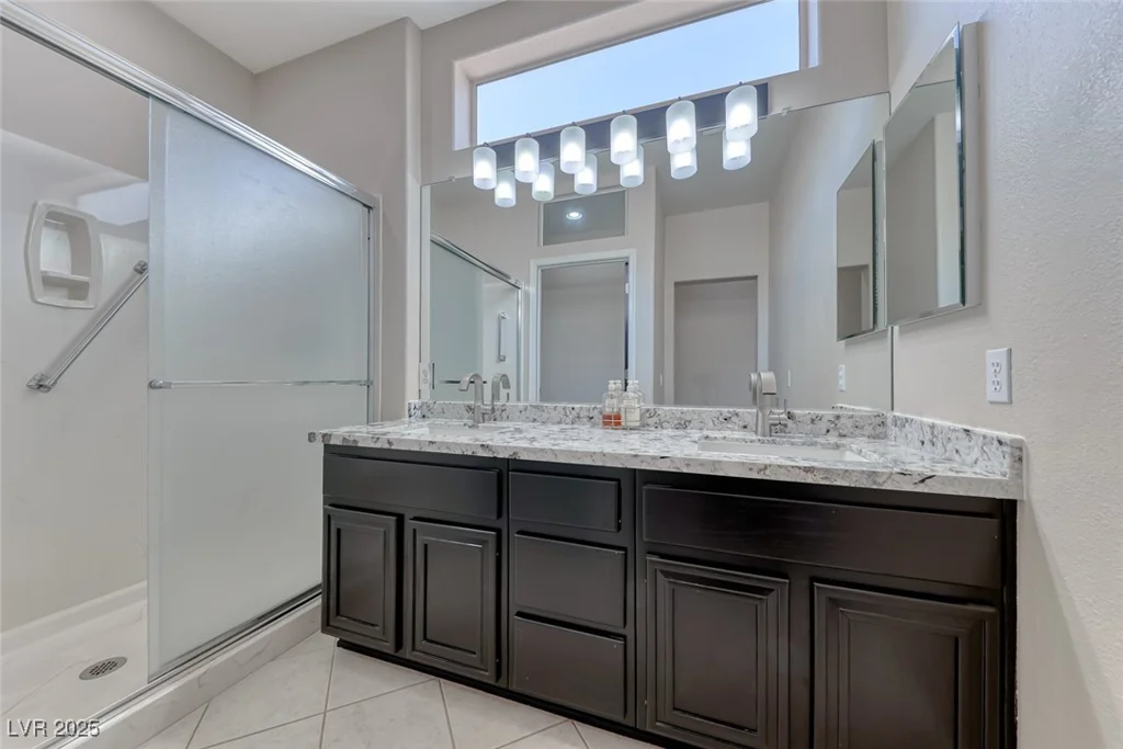 2540 Youngdale, Las Vegas, NV 89134
