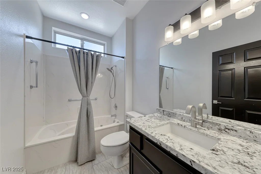 2540 Youngdale, Las Vegas, NV 89134