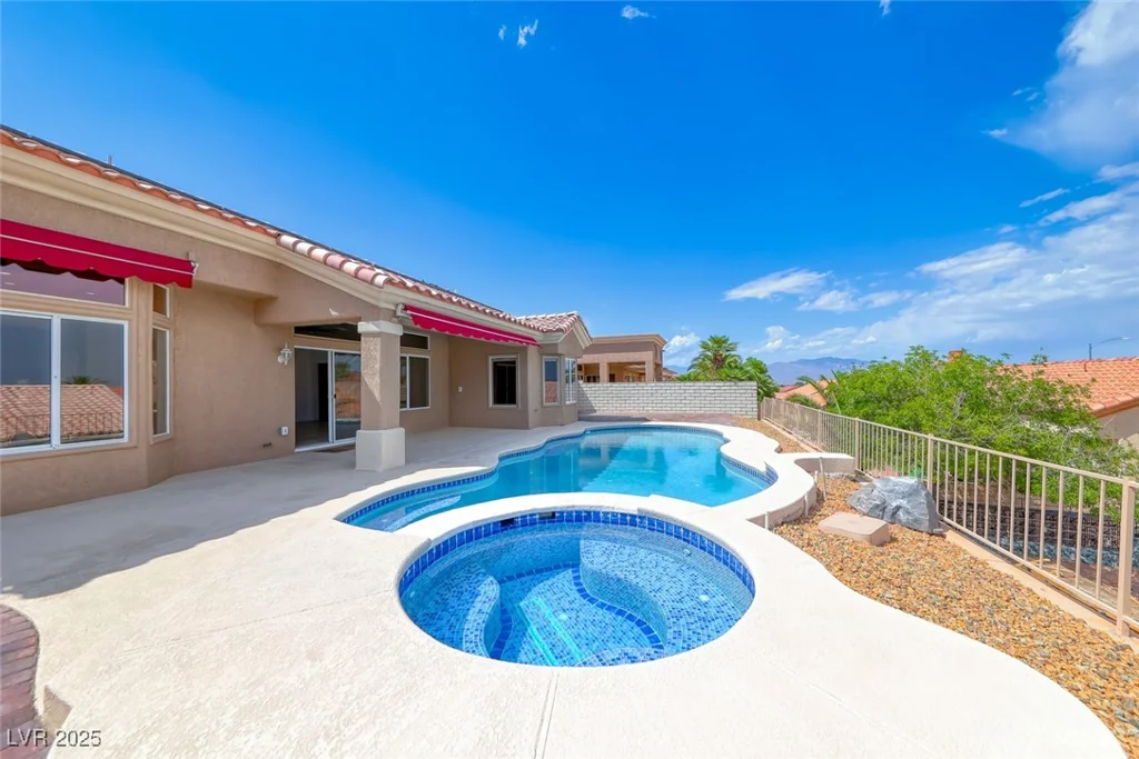 2540 Youngdale, Las Vegas, NV 89134