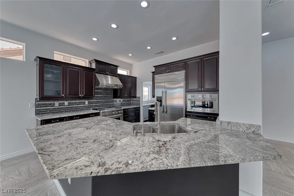 2540 Youngdale, Las Vegas, NV 89134