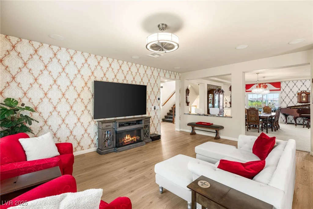 6595 Creekside Cellars, Las Vegas, NV 89139