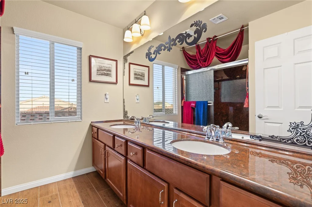 6595 Creekside Cellars, Las Vegas, NV 89139