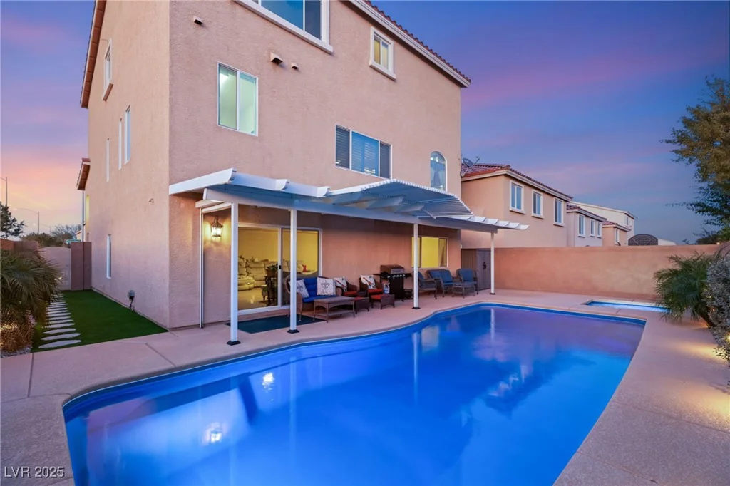 6595 Creekside Cellars, Las Vegas, NV 89139