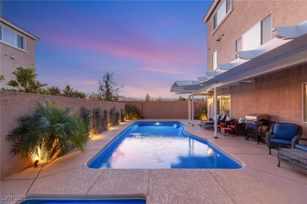 6595 Creekside Cellars, Las Vegas, NV 89139