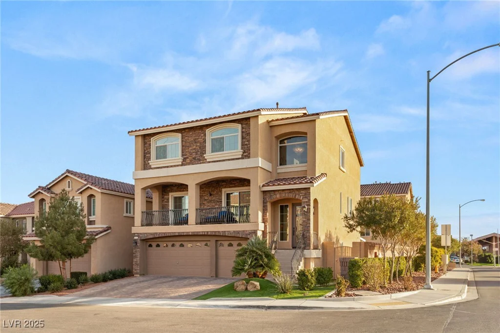 6595 Creekside Cellars, Las Vegas, NV 89139