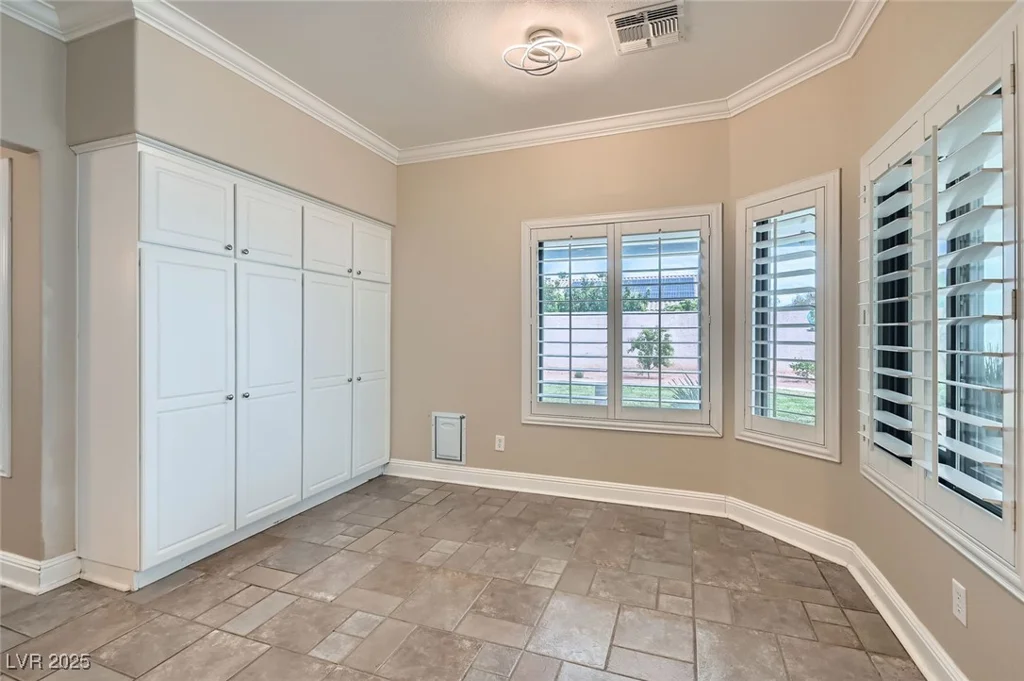 7404 Wittig, Las Vegas, NV 89131