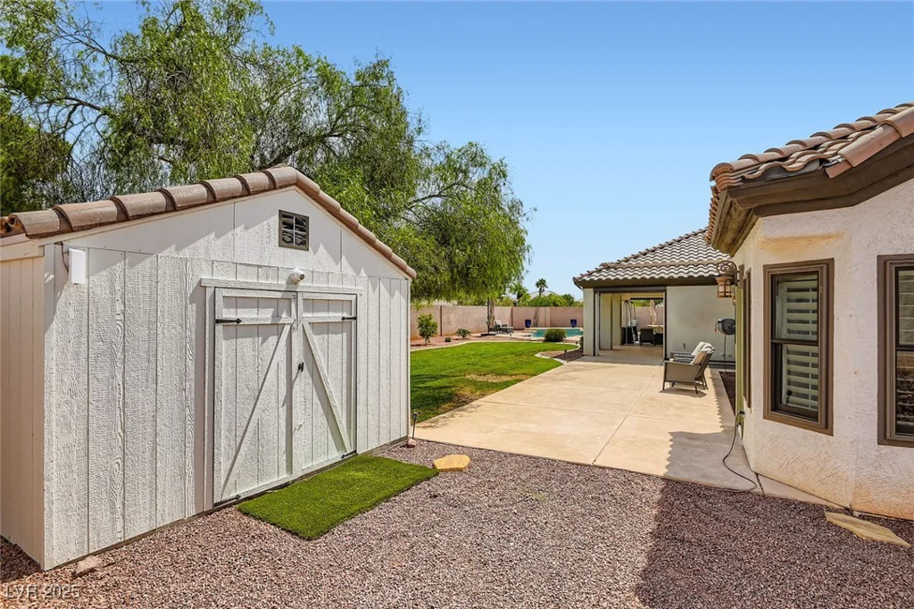 7404 Wittig, Las Vegas, NV 89131