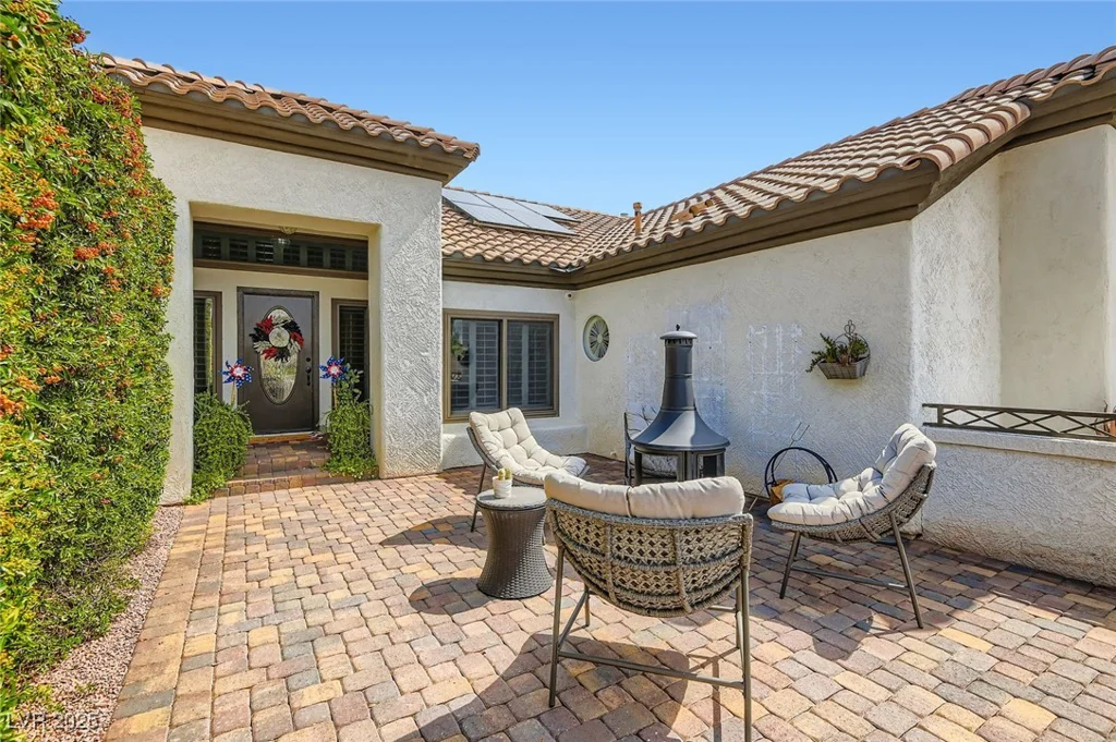 7404 Wittig, Las Vegas, NV 89131