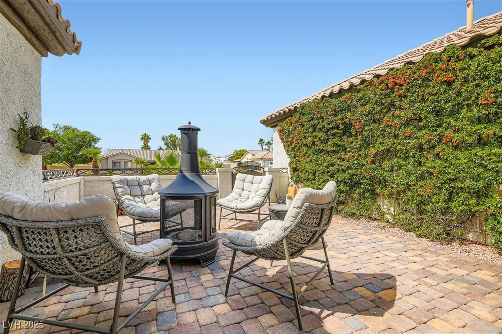 7404 Wittig, Las Vegas, NV 89131
