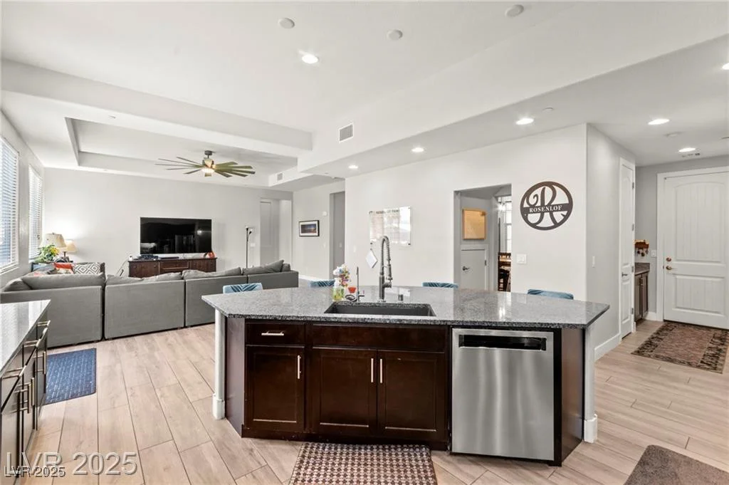 245 Hull, Henderson, NV 89015