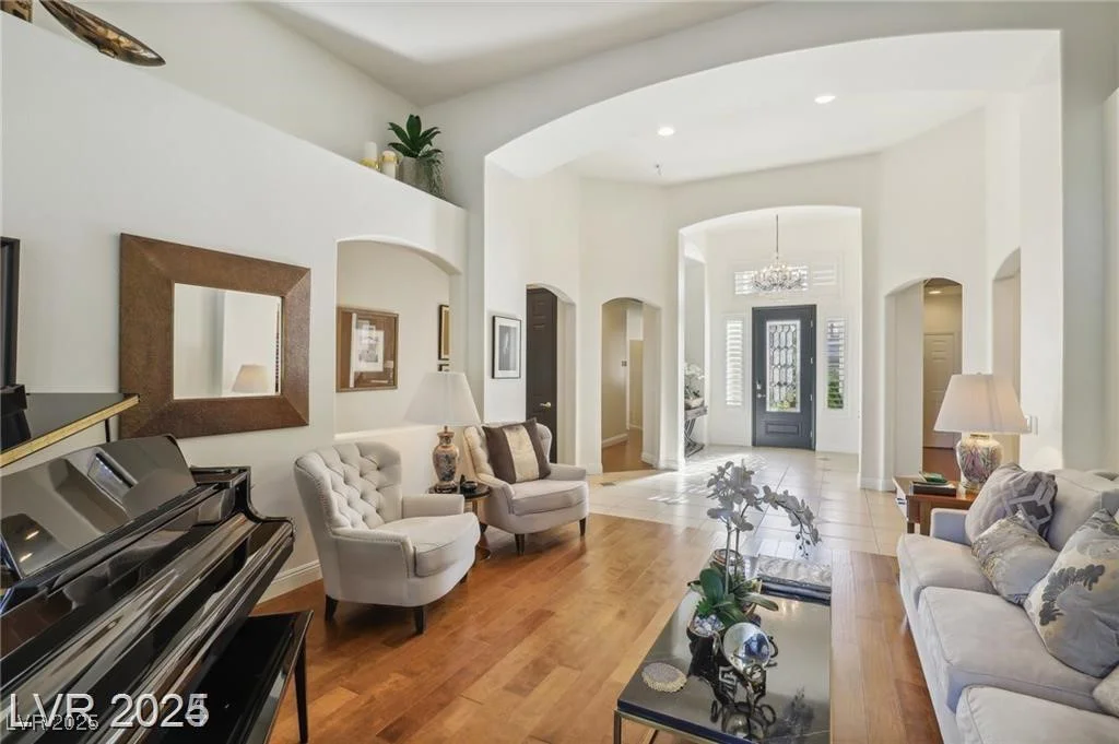 613 Pinnacle Heights, Las Vegas, NV 89144
