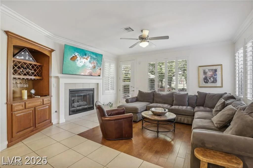 613 Pinnacle Heights, Las Vegas, NV 89144