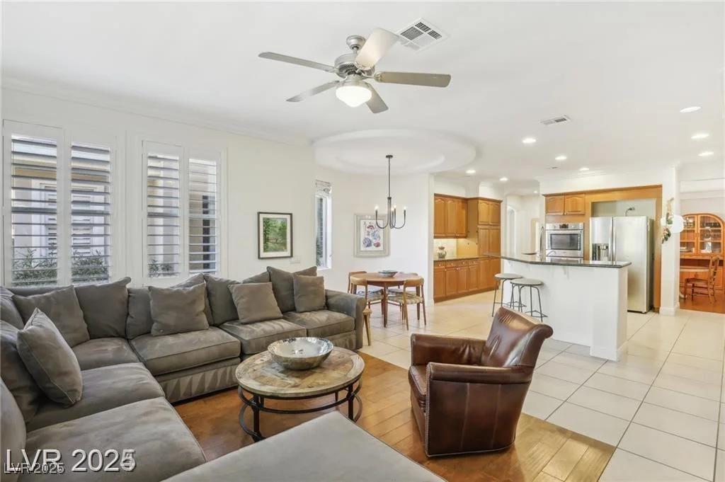 613 Pinnacle Heights, Las Vegas, NV 89144
