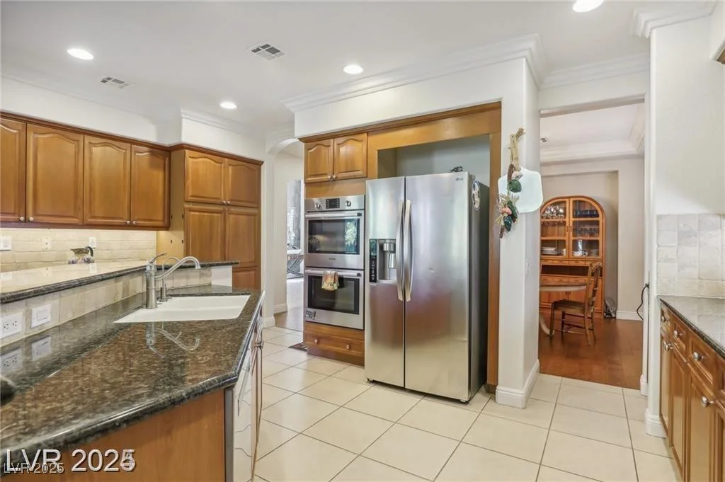 613 Pinnacle Heights, Las Vegas, NV 89144