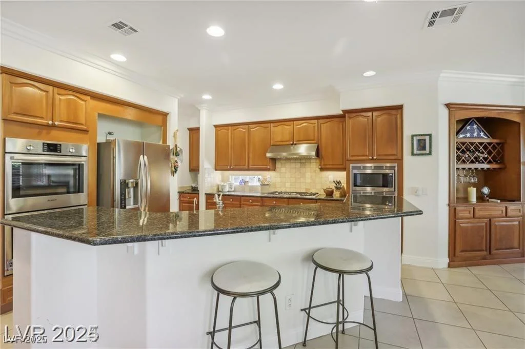 613 Pinnacle Heights, Las Vegas, NV 89144