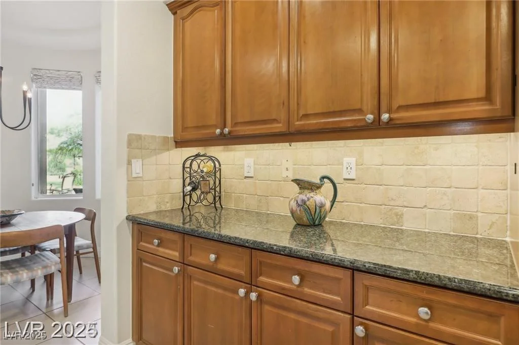 613 Pinnacle Heights, Las Vegas, NV 89144