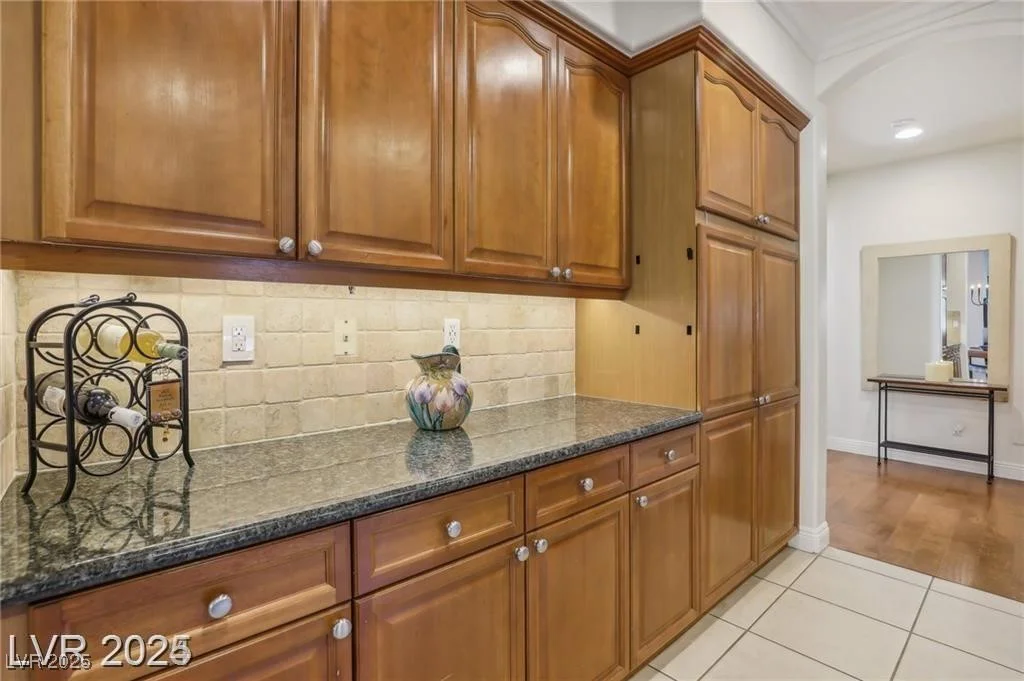 613 Pinnacle Heights, Las Vegas, NV 89144
