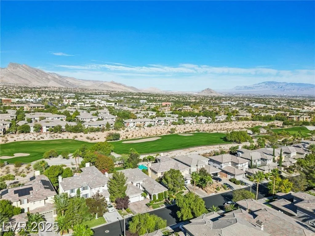 613 Pinnacle Heights, Las Vegas, NV 89144