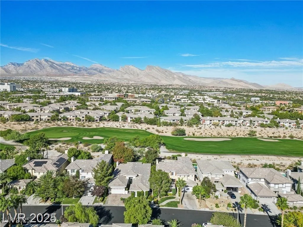 613 Pinnacle Heights, Las Vegas, NV 89144
