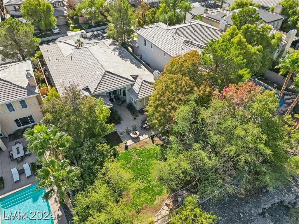 613 Pinnacle Heights, Las Vegas, NV 89144
