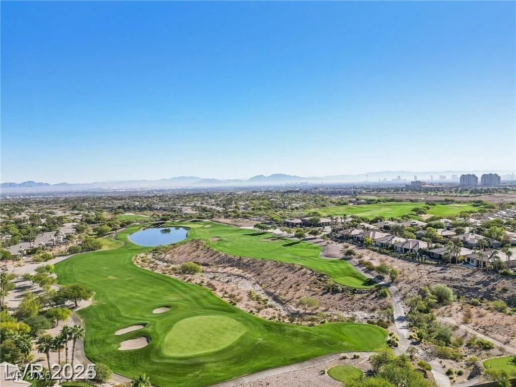 613 Pinnacle Heights, Las Vegas, NV 89144