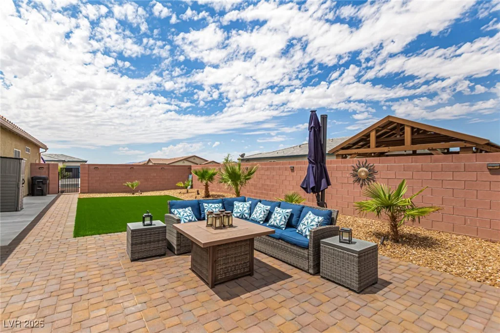 146 Hawk, Pahrump, NV 89060