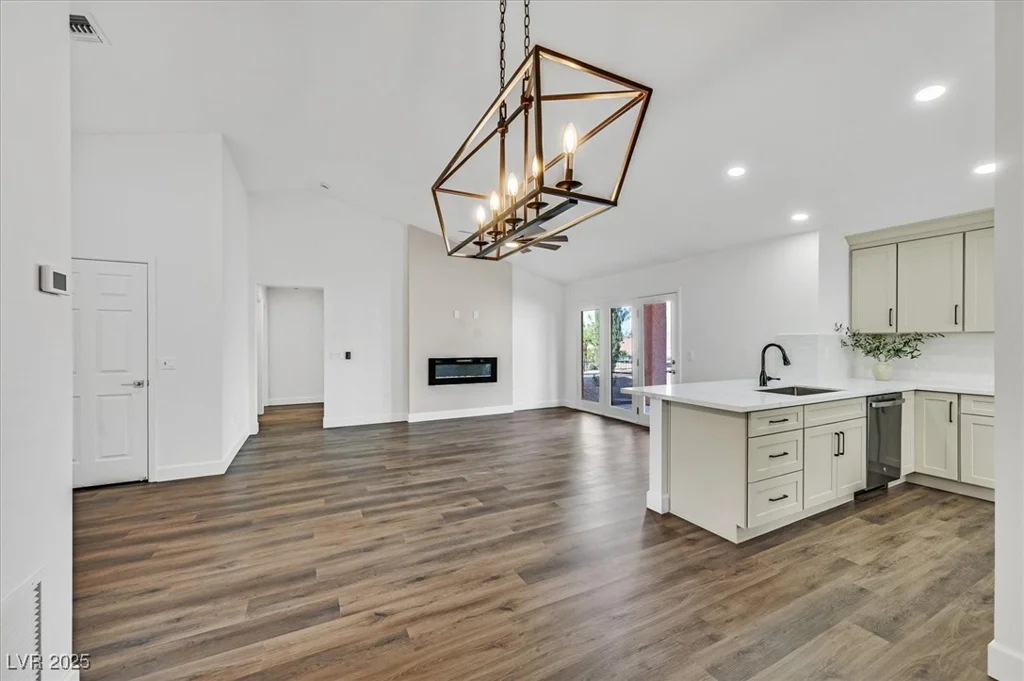 2820 Golf Links, Las Vegas, NV 89134