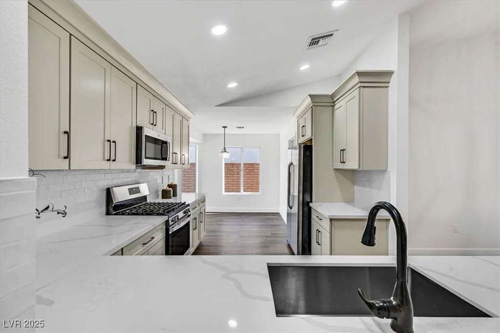 2820 Golf Links, Las Vegas, NV 89134