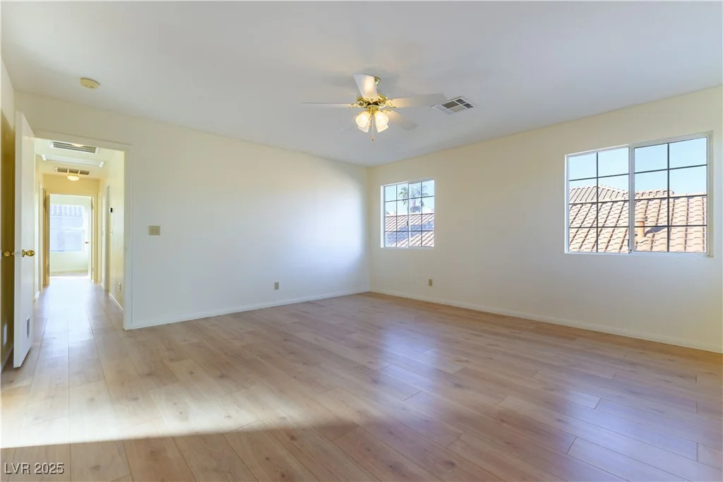8217 Maplestar, Las Vegas, NV 89128