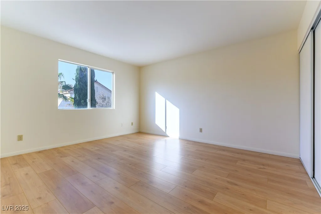 8217 Maplestar, Las Vegas, NV 89128