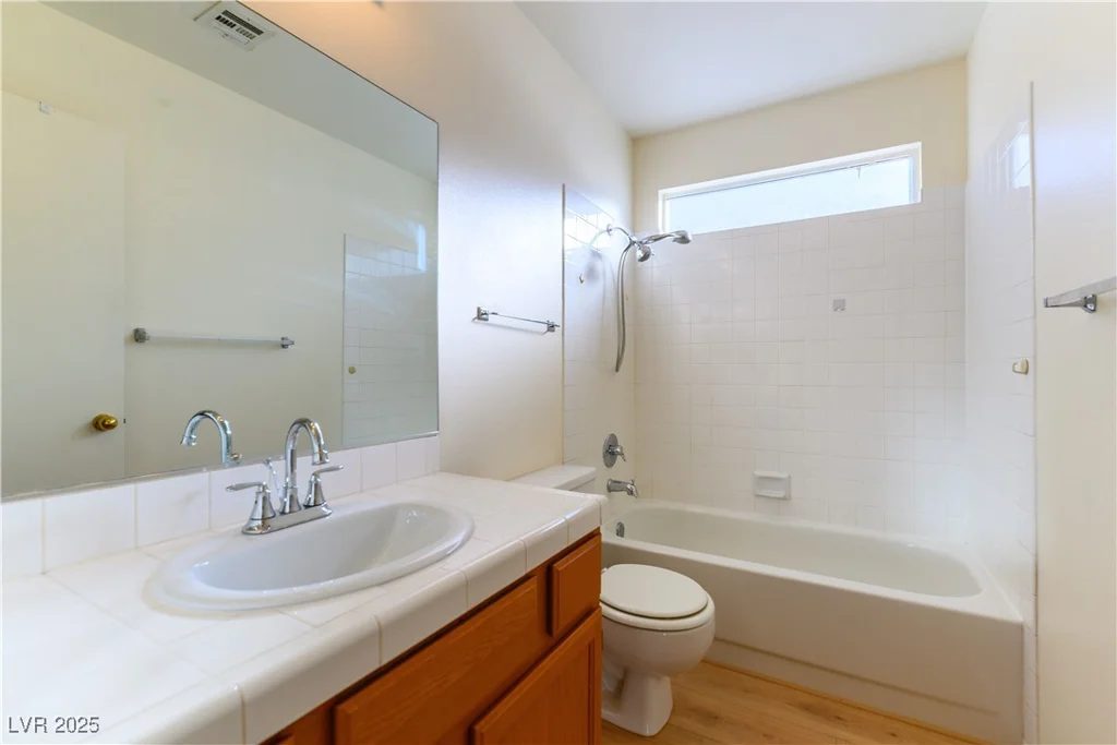 8217 Maplestar, Las Vegas, NV 89128