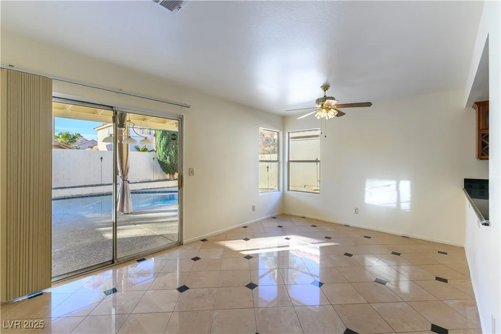 8217 Maplestar, Las Vegas, NV 89128