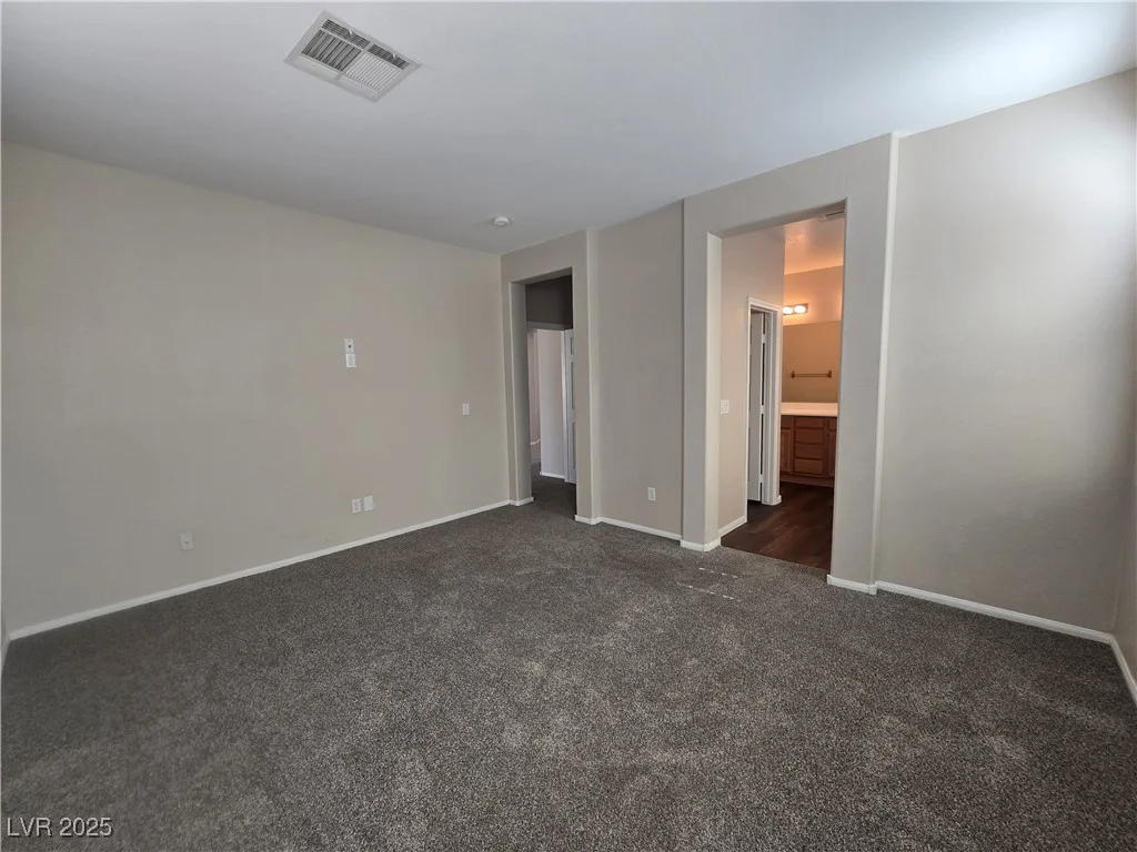7572 Coyote Cave, Las Vegas, NV 89113