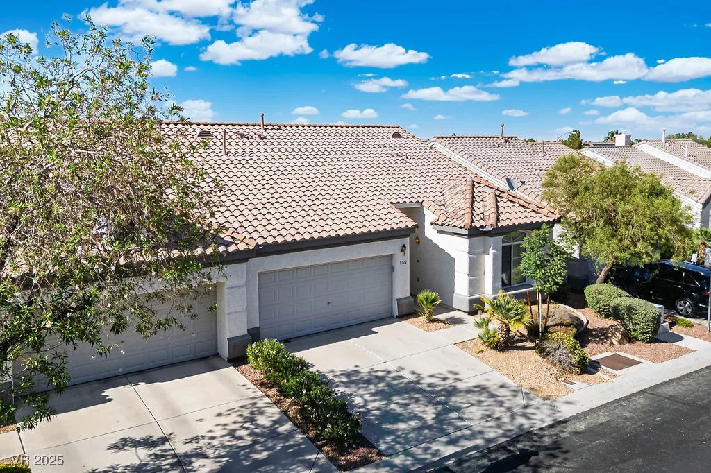 9722 Glittering Star, Las Vegas, NV 89147