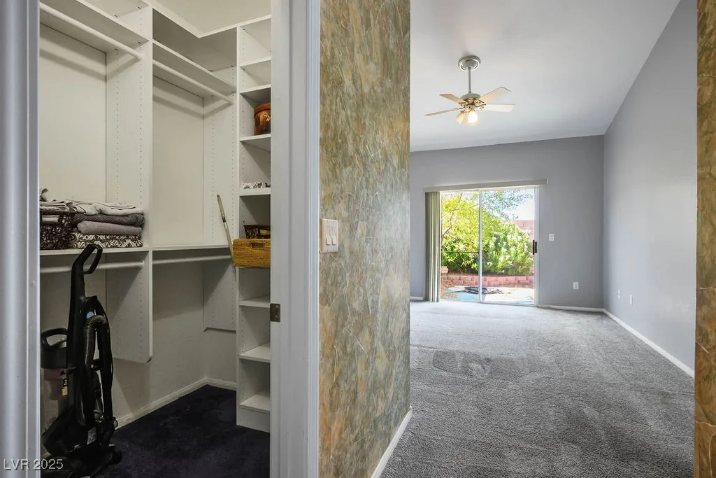 9722 Glittering Star, Las Vegas, NV 89147