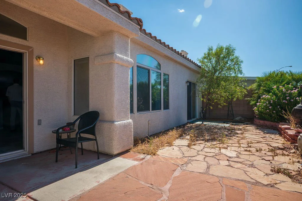 9722 Glittering Star, Las Vegas, NV 89147