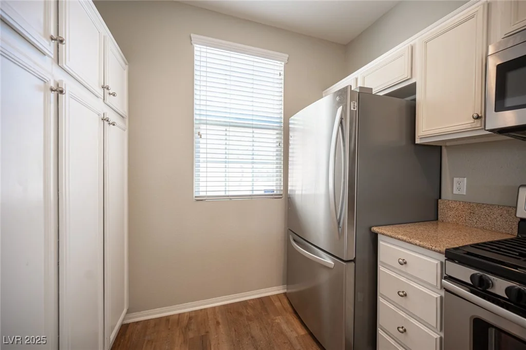 8368 Creek Canyon, Las Vegas, NV 89113